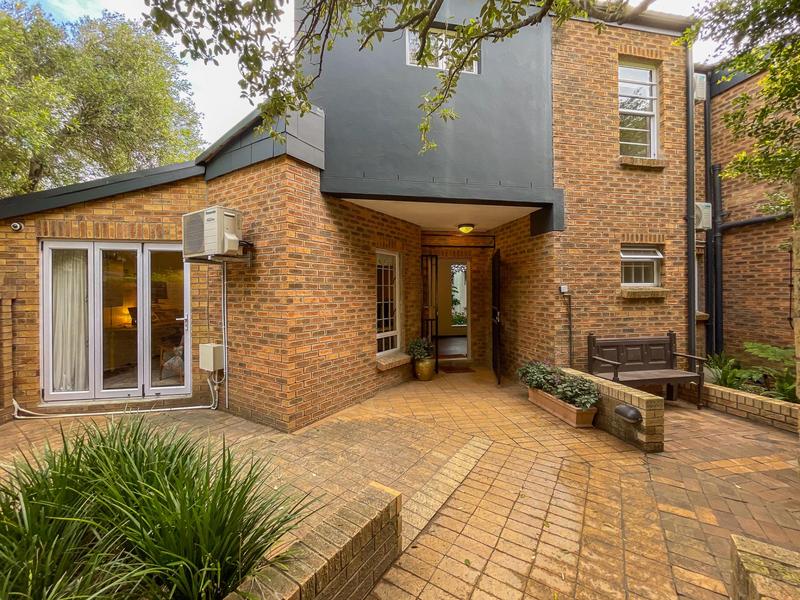 4 Bedroom Property for Sale in Hout Bay Western Cape